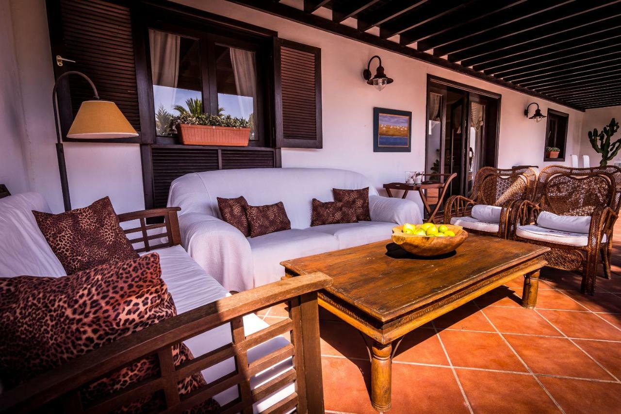 Villa Carmen Lanzarote Costa Teguise Exterior photo